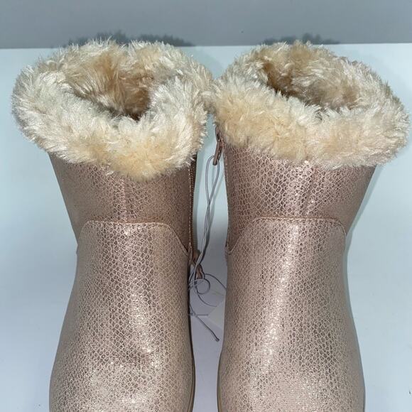 CAT AND JACK GIRLS BOOT SIZE 4 NWT - Picture 4 of 5